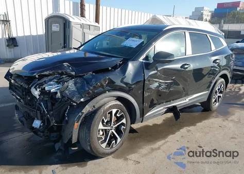 2023 Kia Sportage Hybrid Ex z USA, uszkodzony, nr VIN KNDPVCAGXP7028029